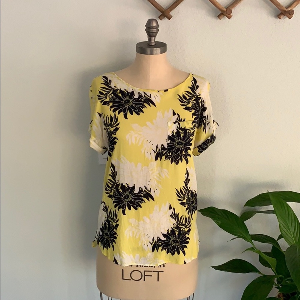 LOFT Women’s Floral Print Short Sleeve Blouse Yellow Black White Rayon XS